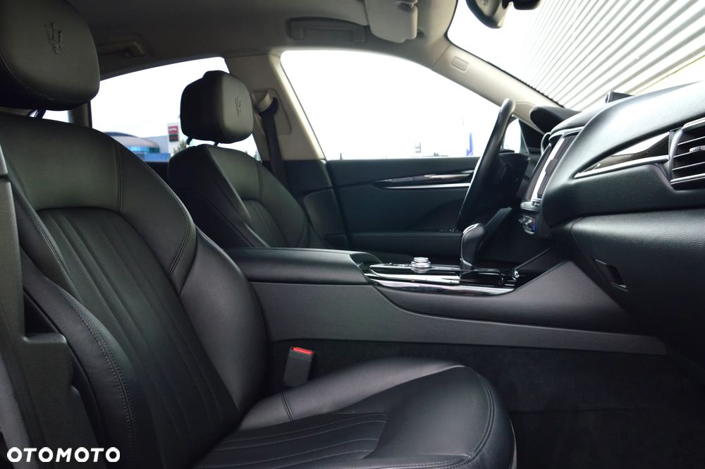 Maserati Levante Granlusso - 18