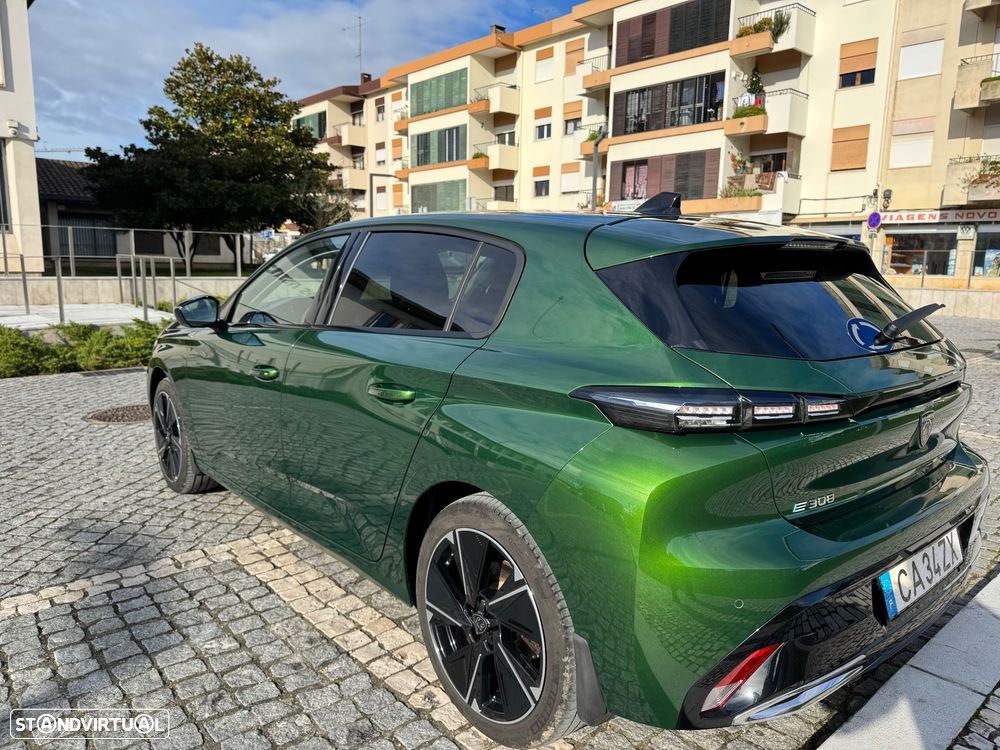 Peugeot e-308 Allure - 6