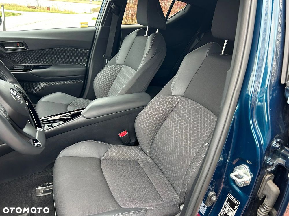 Toyota C-HR 2.0 Hybrid Style - 10