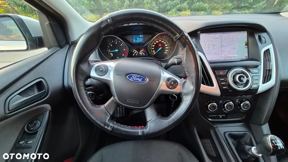 Ford Focus 1.6 TDCi DPF Titanium - 14