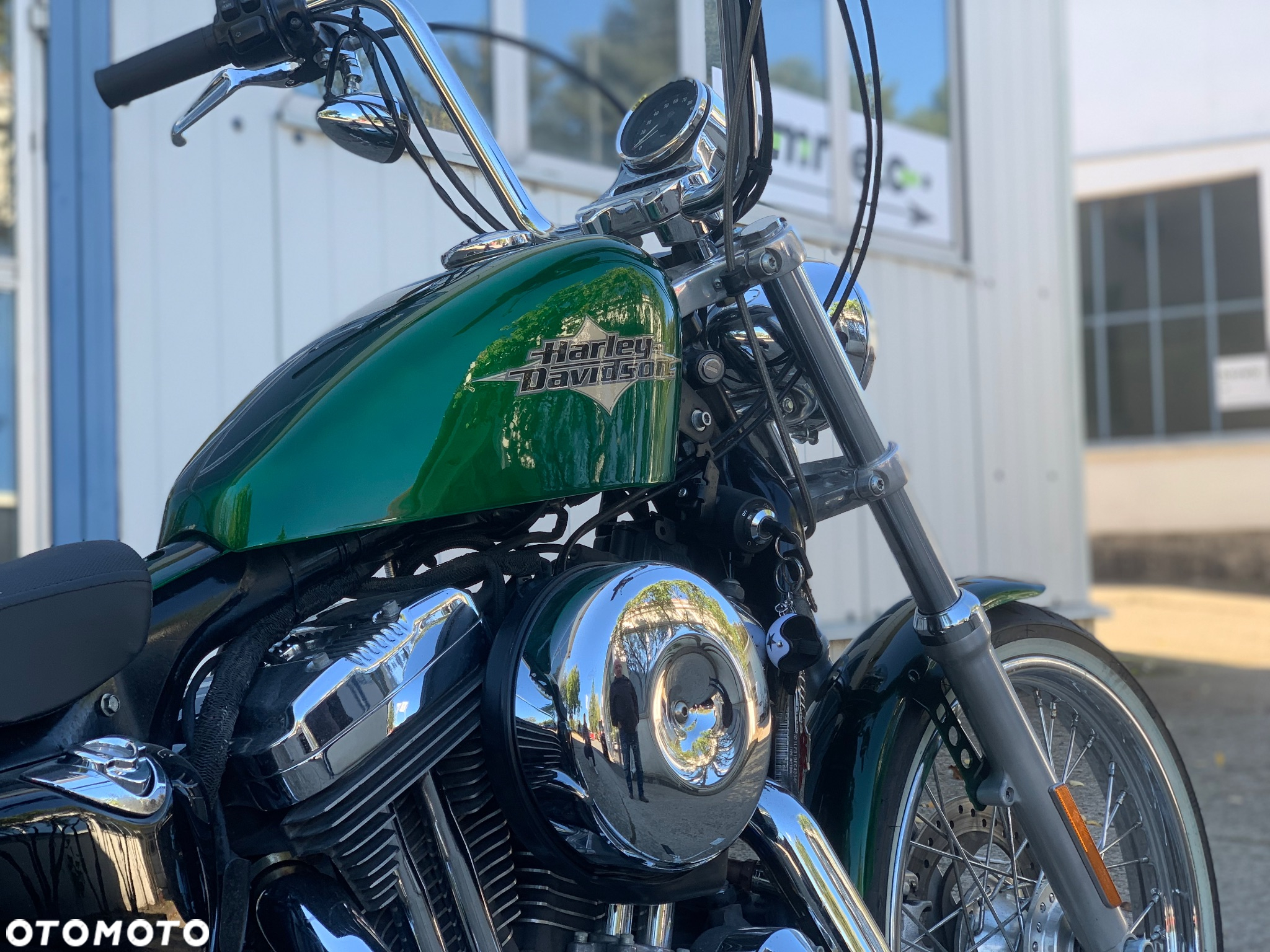 Harley-Davidson Sportster Seventy-Two - 11