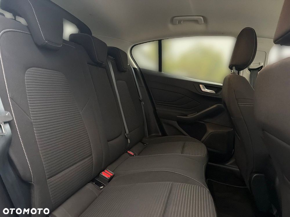 Ford Focus - 15