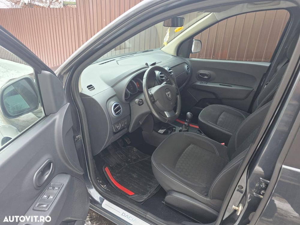 Dacia Lodgy dCi 110 Stepway - 3
