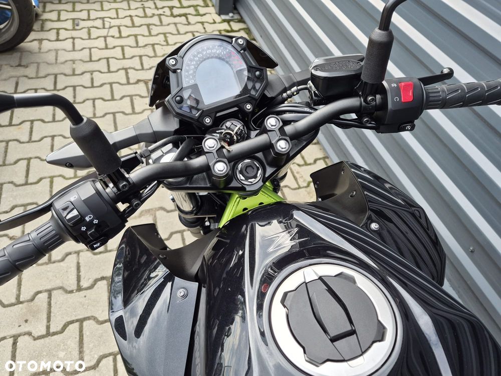 Kawasaki Z - 16