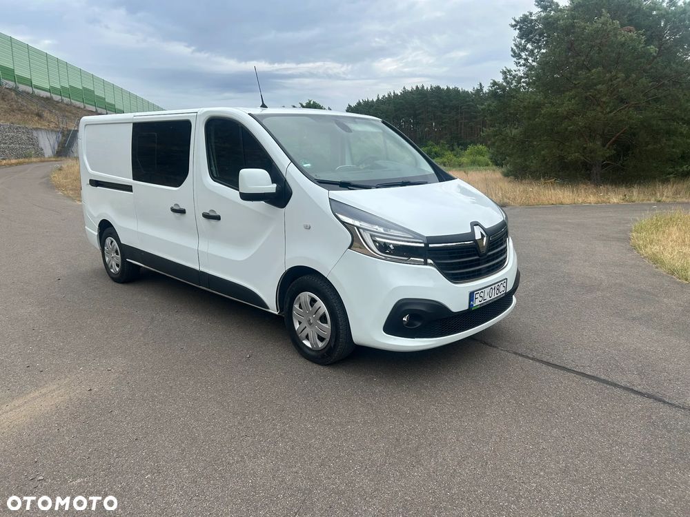 Renault TRAFIC - 2