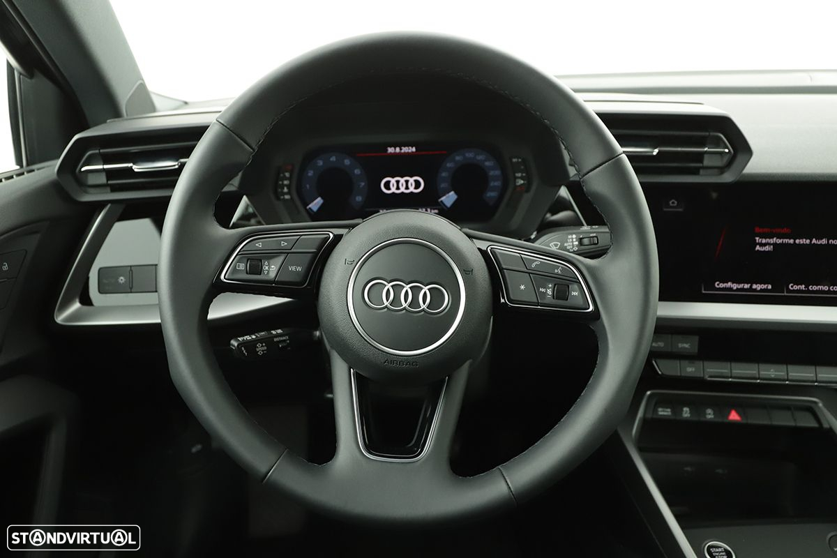Audi A3 Limousine 30 TFSI S line - 13
