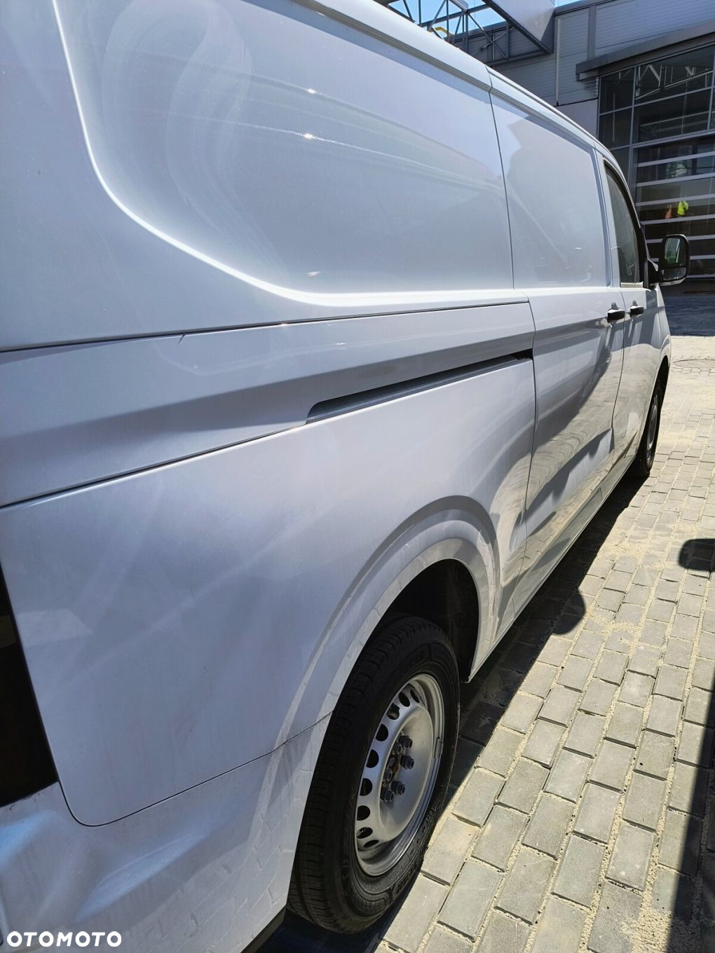 Volkswagen Transporter Transporter Furgon silnik: 2,0 l TDI 4MO 150 KM / skrzynia biegów: 8-biegowa automatyczna 4MOTION rozstaw osi: 3500 mm - 4