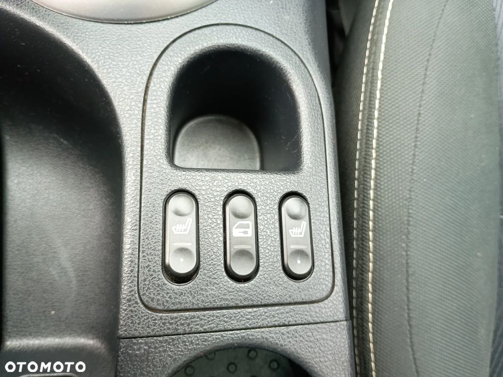 Nissan Qashqai+2 2.0 Tekna - 18