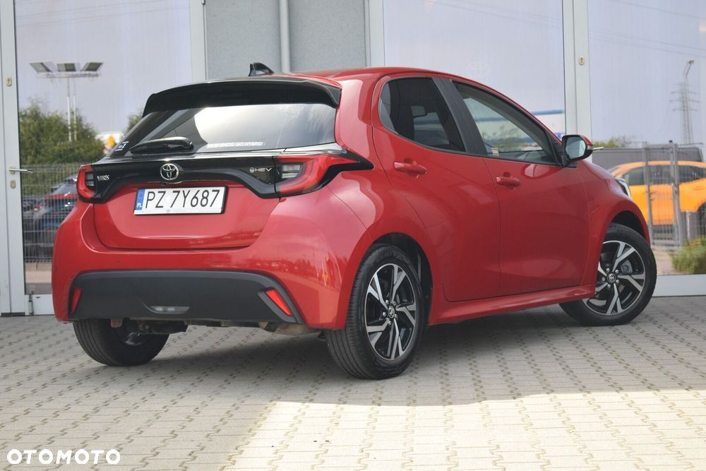 Toyota Yaris Hybrid 1.5 Style - 4