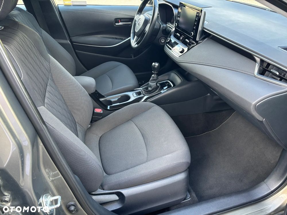Toyota Corolla 1.5 Comfort - 18