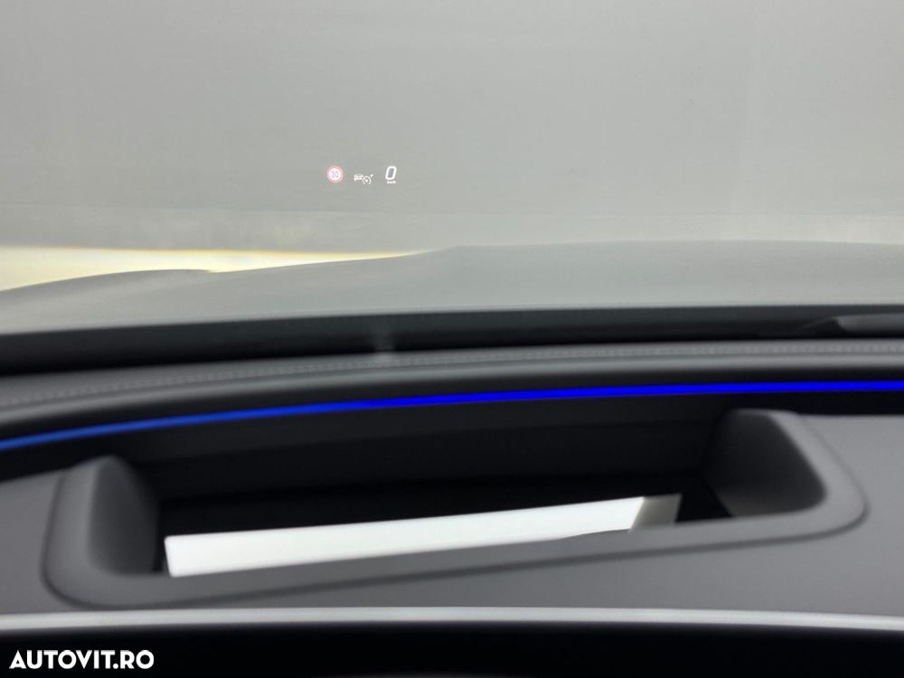 Mercedes-Benz E 300e 4Matic 9G-TRONIC Edition AMG Line - 14