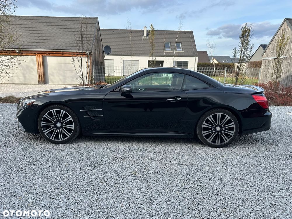 Mercedes-Benz SL - 24