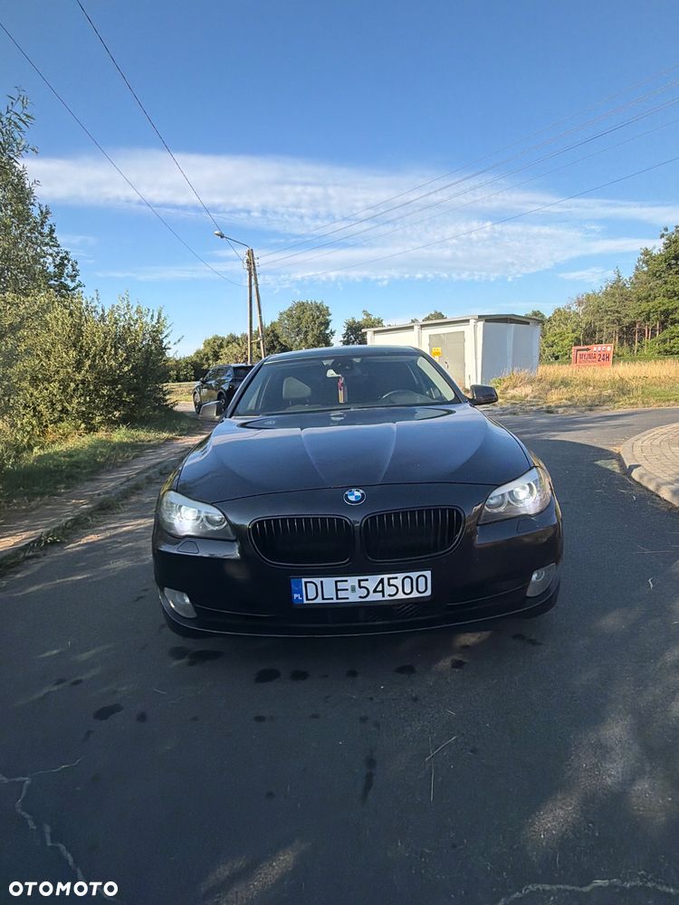 BMW Seria 5 ver-520d - 2