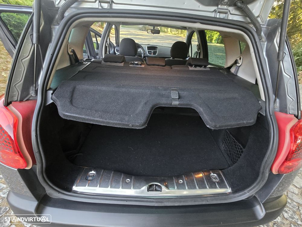 Peugeot 207 1.6 HDi Sport - 4