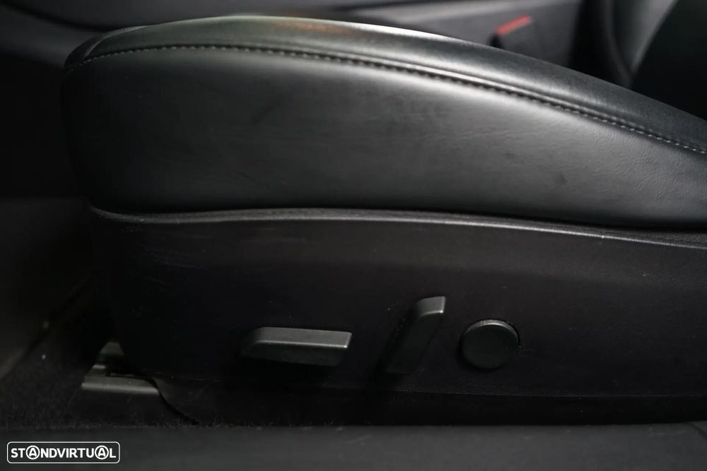 Tesla Model 3 Standard Range Plus RWD - 21