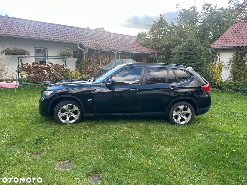 BMW X1 sDrive18d Sport Line - 4