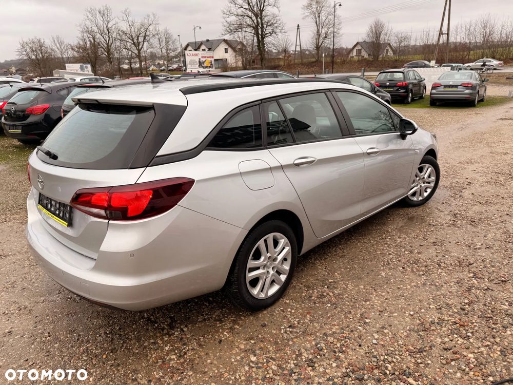 Opel Astra 1.6 CDTI Enjoy - 12