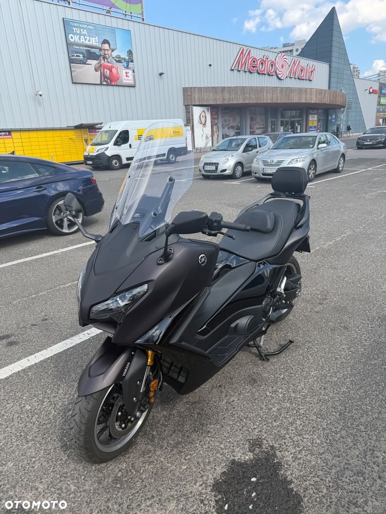 Yamaha Tmax - 2