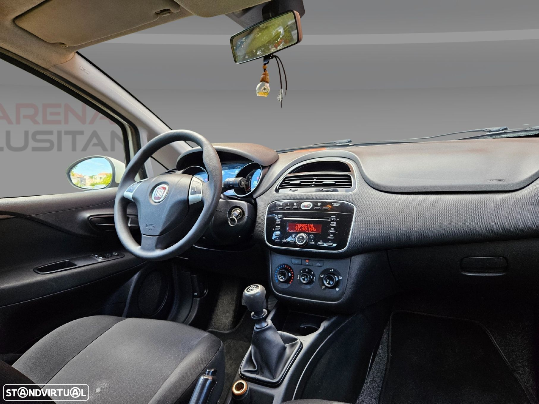 Nissan Leaf N-Connecta Two Tone - 18