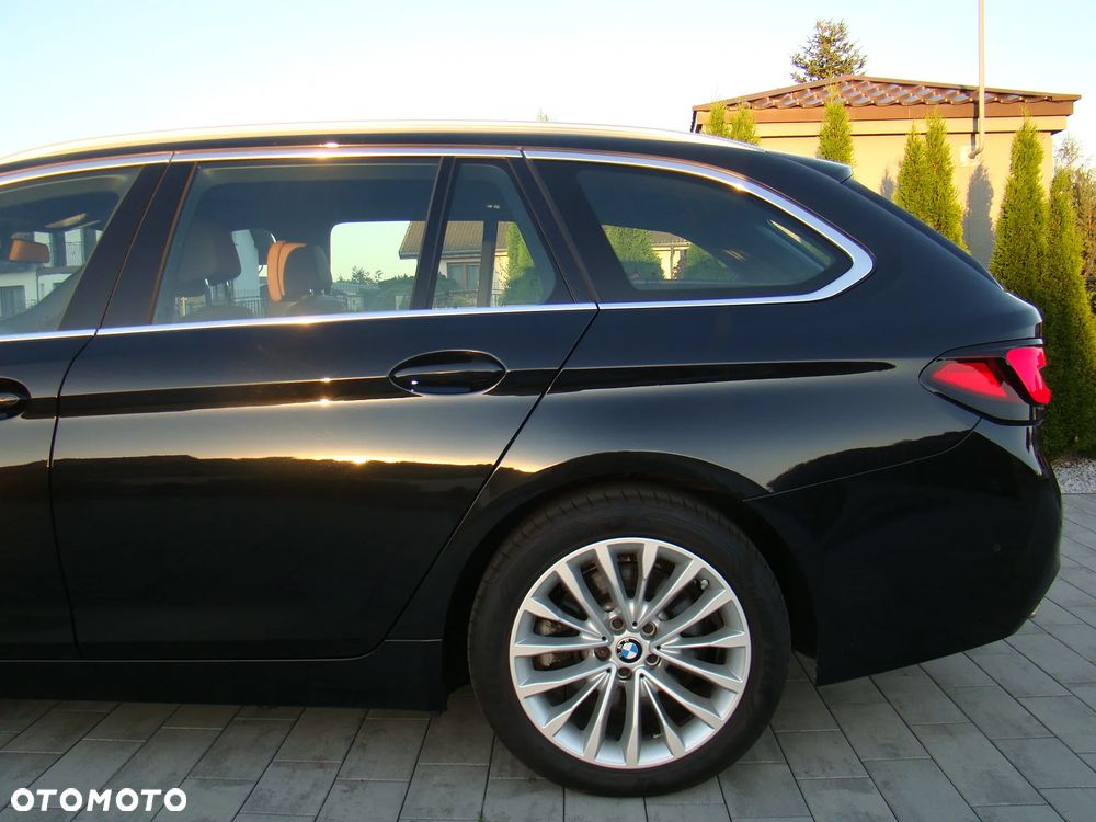 BMW Seria 5 520d xDrive mHEV Luxury Line sport - 8