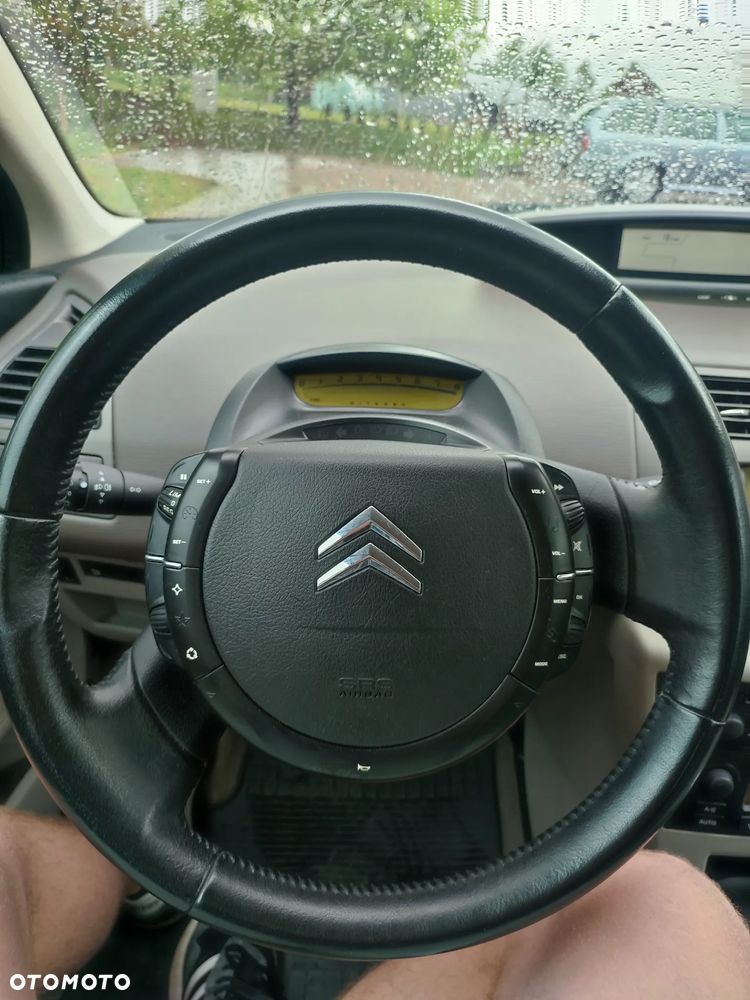 Citroën C4 1.6 16V Impress - 13