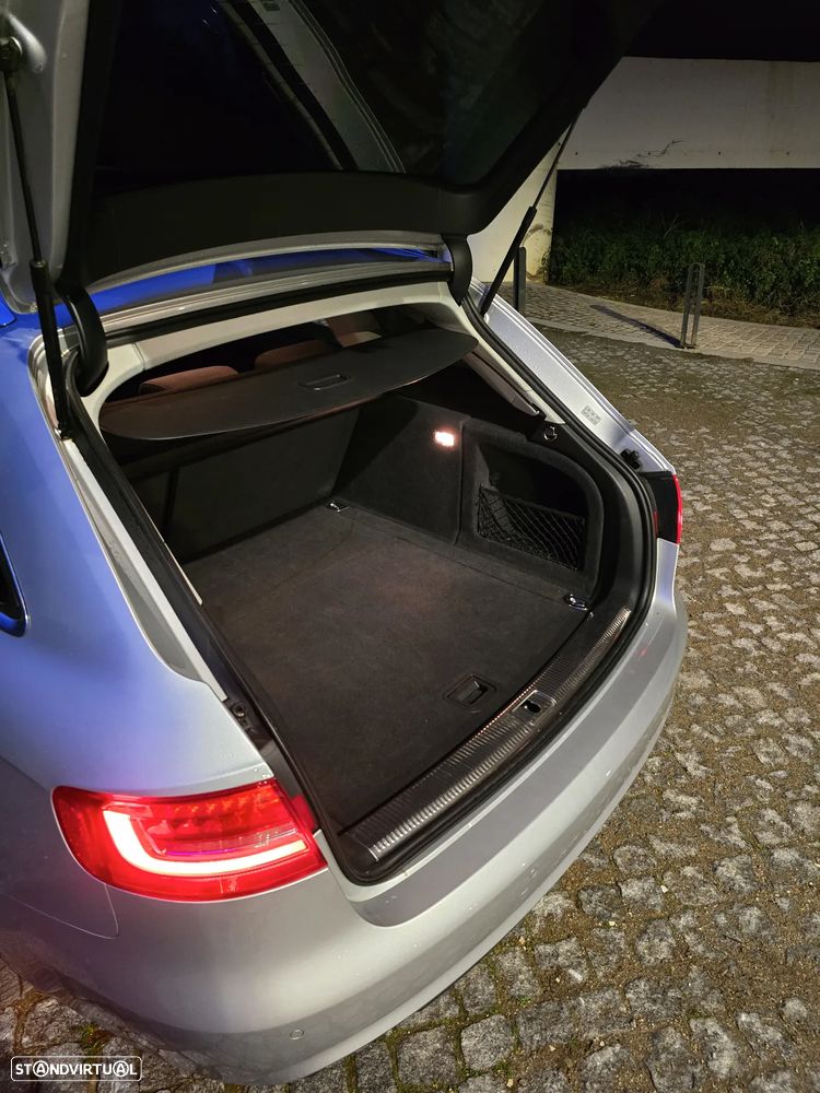 Audi A4 Avant 2.0 TDI DPF multitronic S line Sport Pack - 25