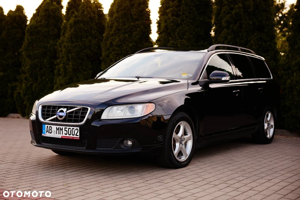 Volvo V70 2.5T Momentum - 12