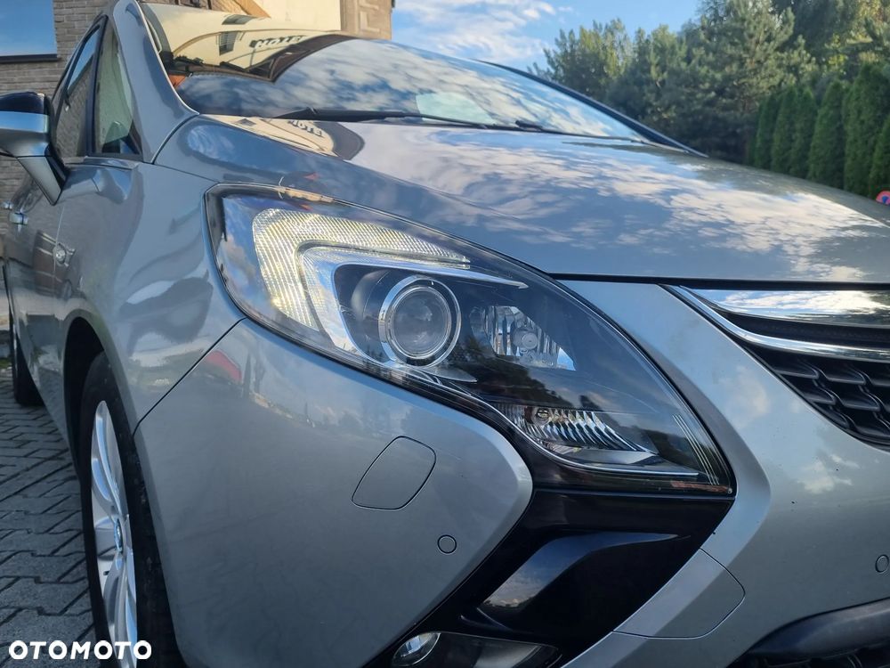 Opel Zafira 1.4 T Cosmo EcoFLEX S&S - 11