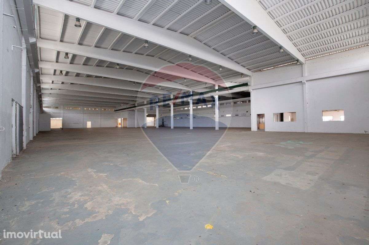 Armazém T0 para venda - Grande imagem: 5/14