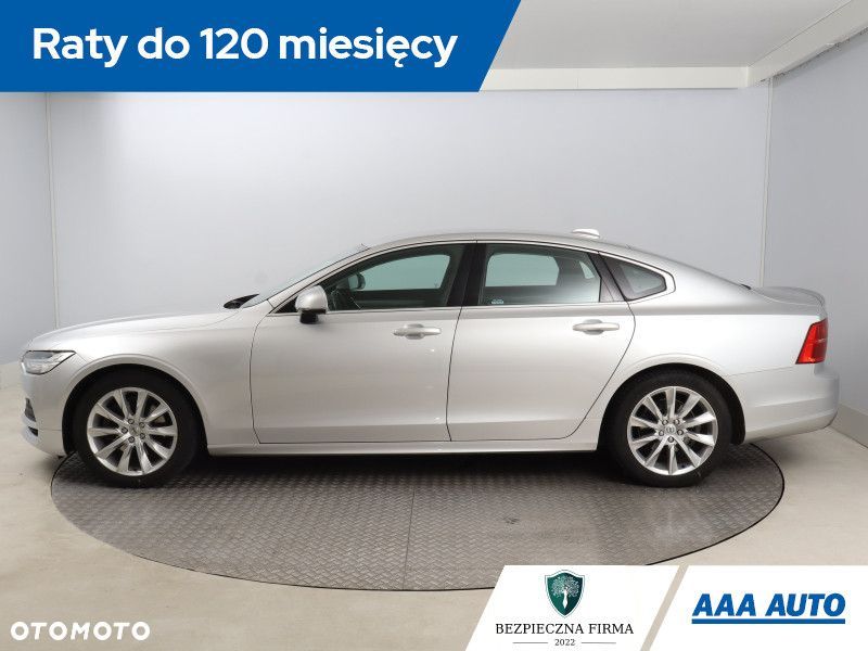 Volvo S90 - 4