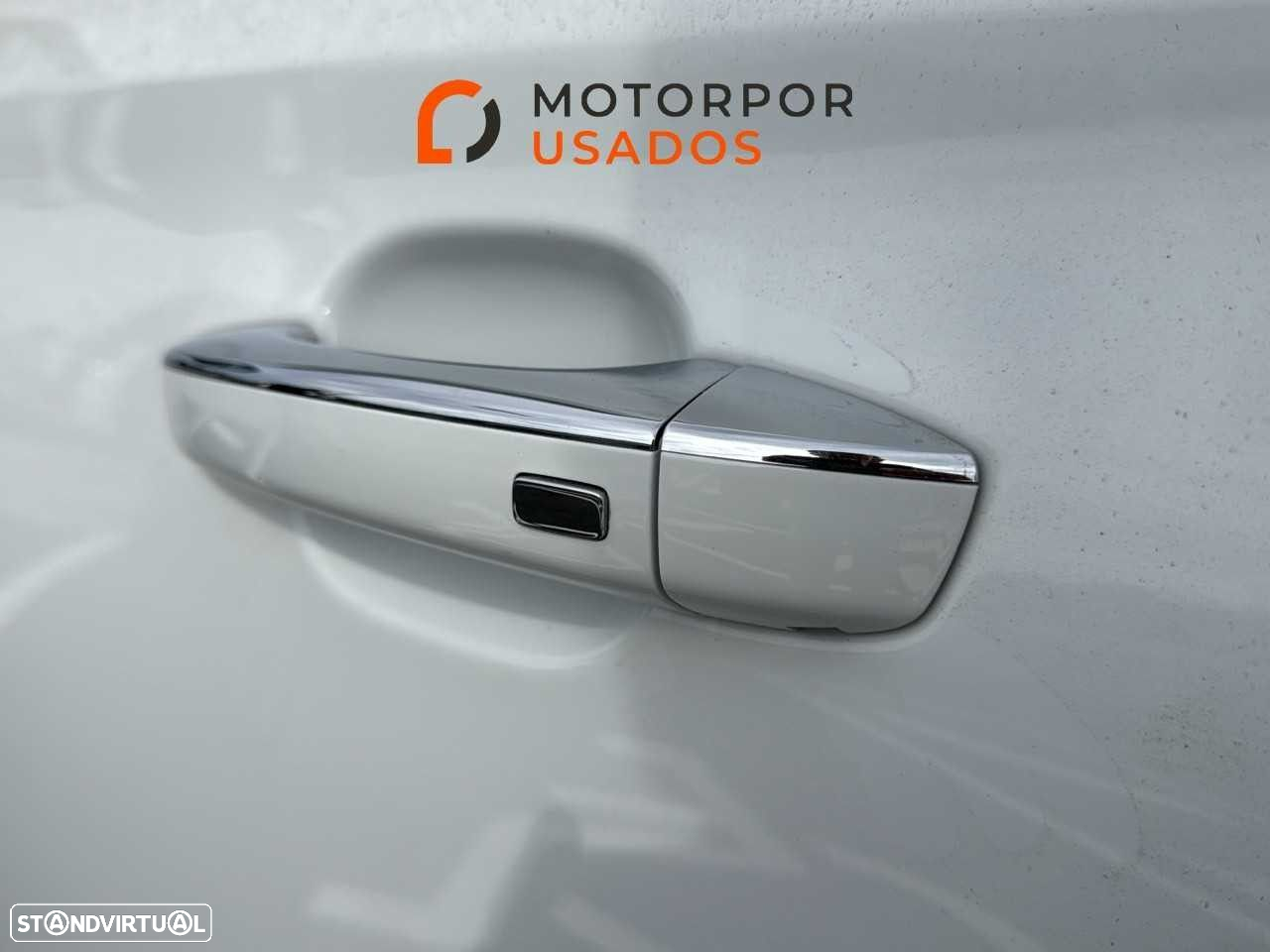 MG ZS - 16