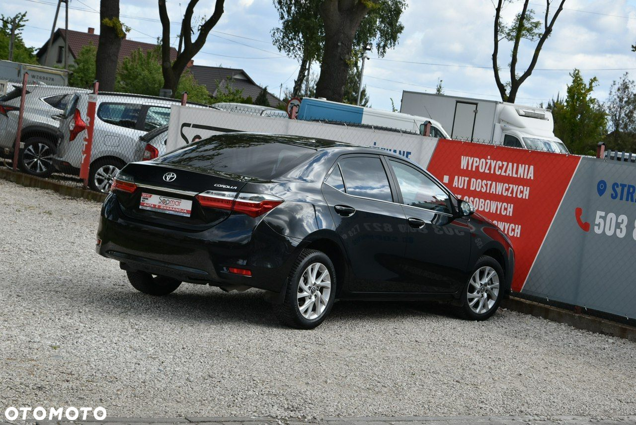 Toyota Corolla 1.6 Comfort - 21