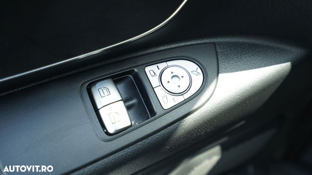 Mercedes-Benz vito - 17