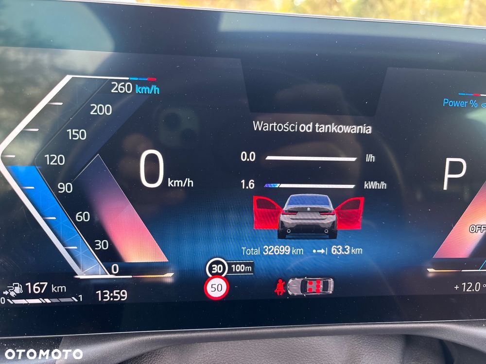 BMW Seria 3 330e PHEV M Sport sport - 26