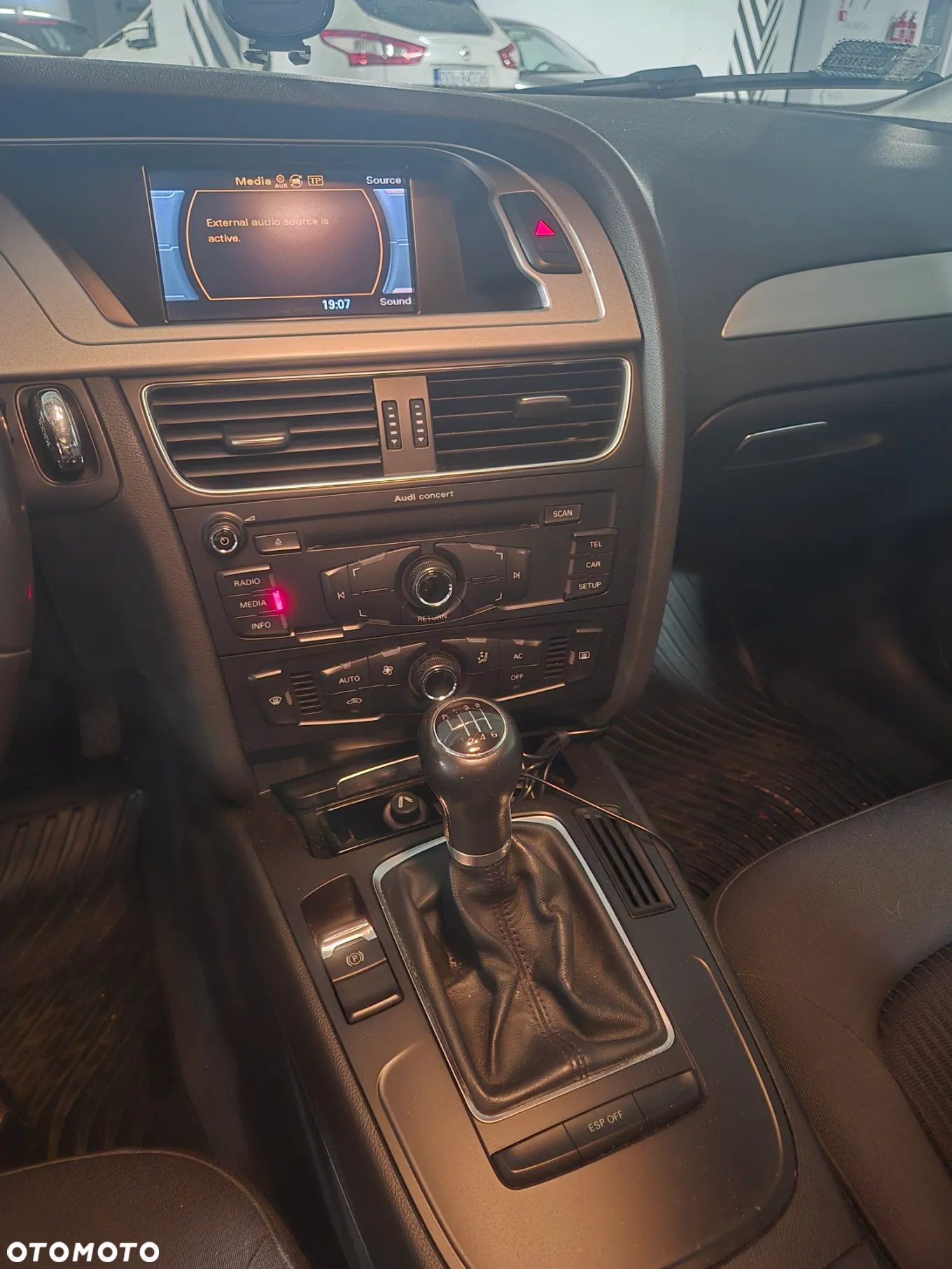 Audi A4 2.0 TDI - 12