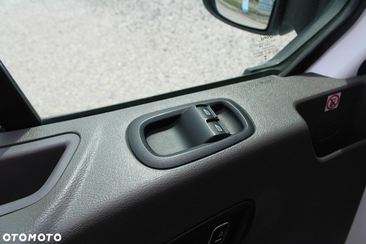 Ford Transit - 20