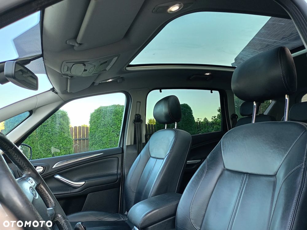 Ford S-Max 2.0 TDCi DPF Titanium - 12
