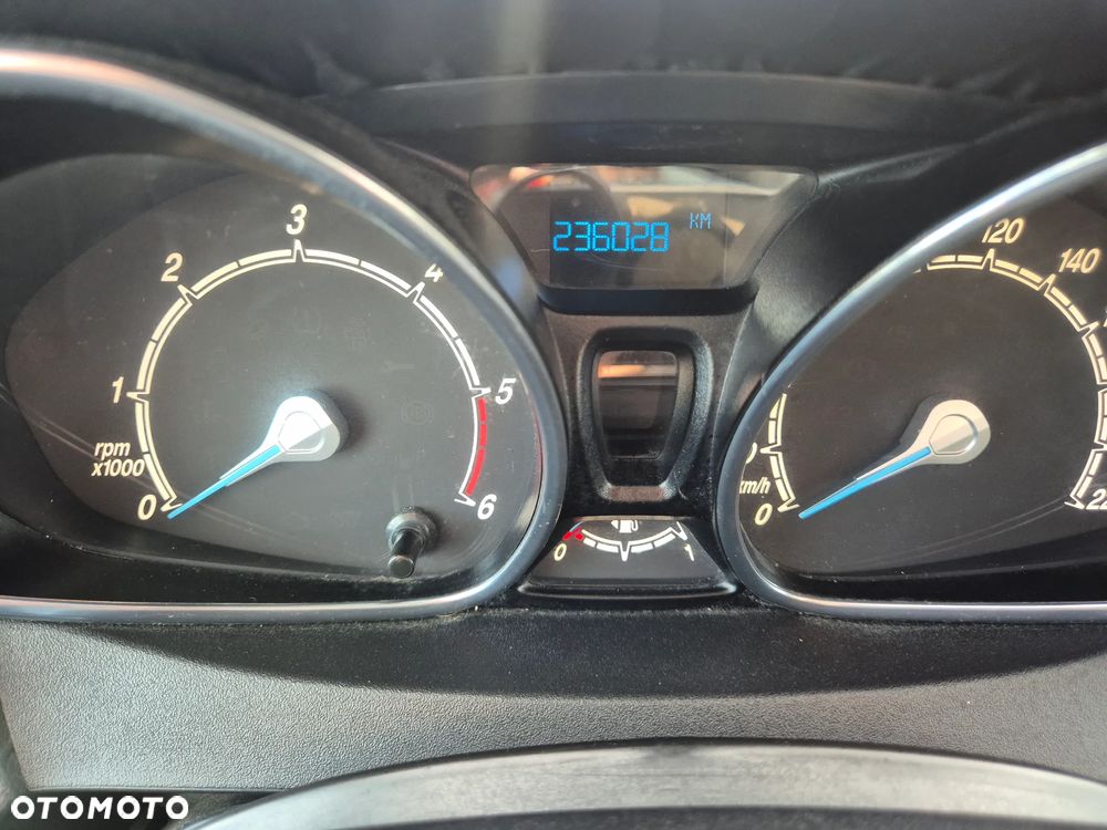 Ford B-MAX 1.6 TDCi Titanium - 20