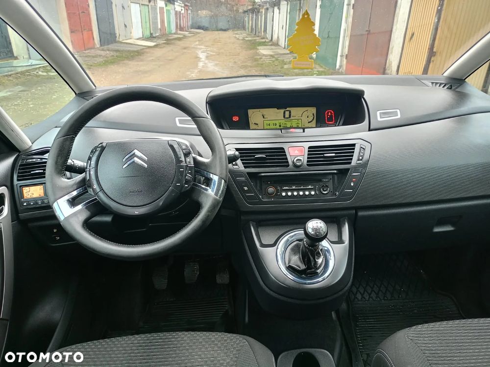 Citroën C4 Grand Picasso - 26