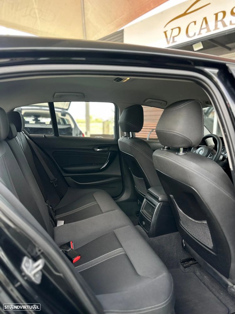 BMW 116 d Line Sport - 14