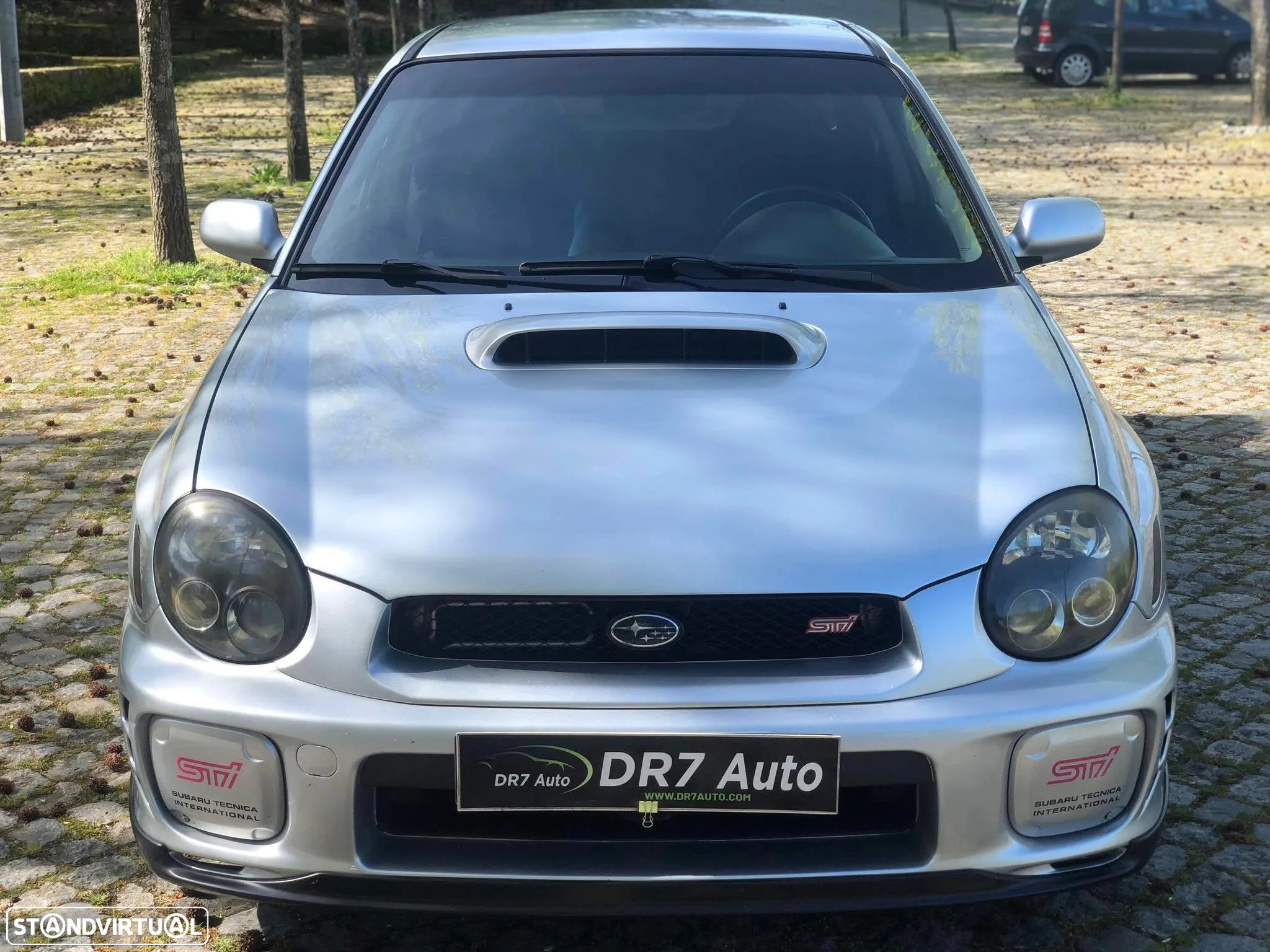 Subaru Impreza Sedan 2.0 WRX STi - 22