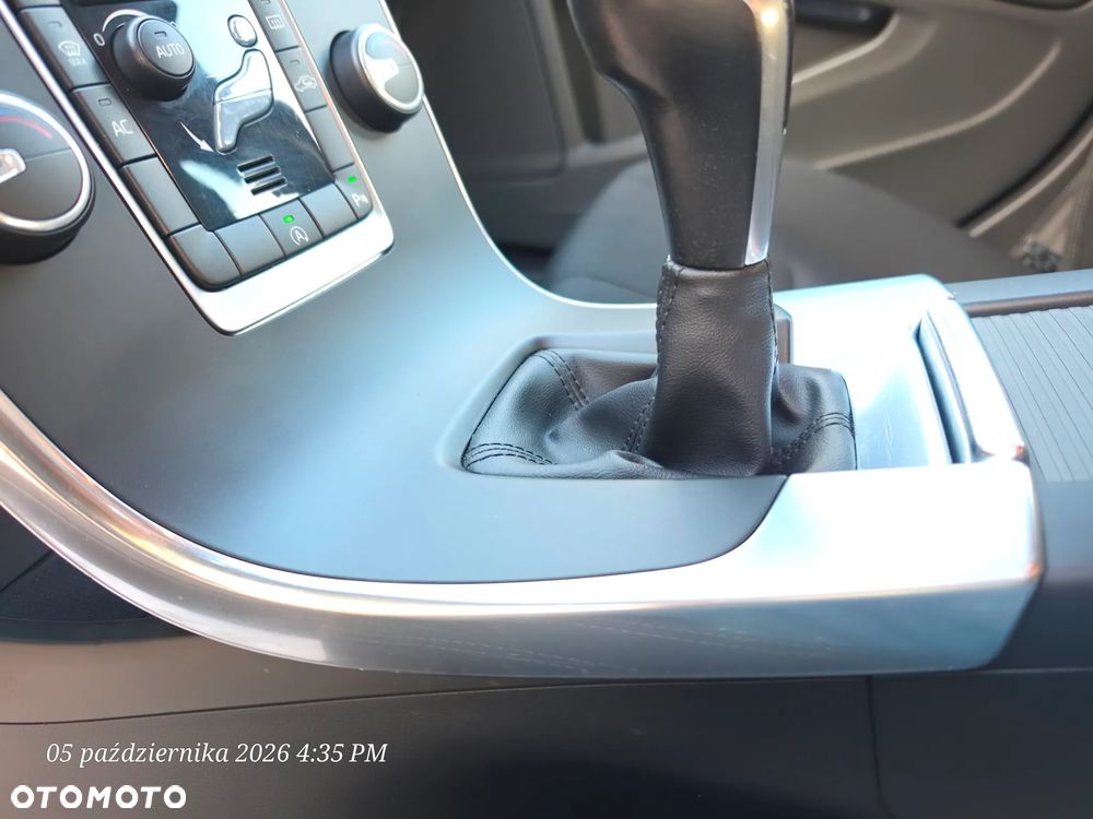 Volvo V60 D2 Drive-E Dynamic Edition (Momentum) - 24