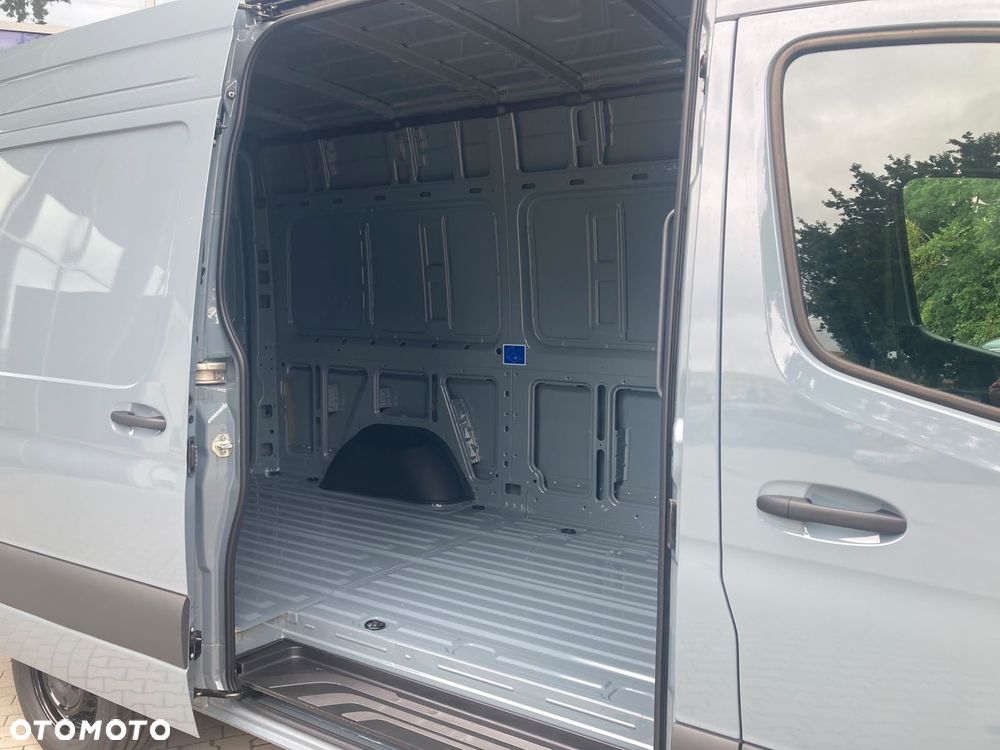 Mercedes-Benz Sprinter 317 CDI - 3