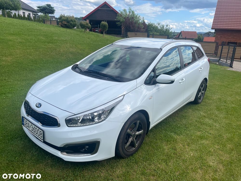 Kia Ceed 1.6 CRDi L - 1