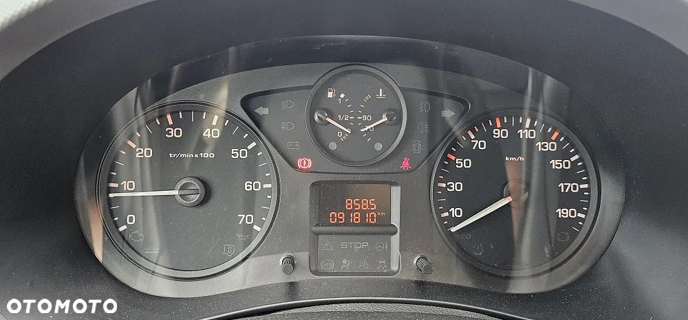 Peugeot Partner 1.6 BlueHDi L2 Pro (bryg.) - 12