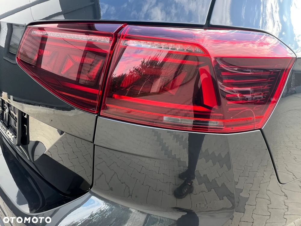 Volkswagen Passat Alltrack 2.0 TDI SCR DSG 4Motion - 39