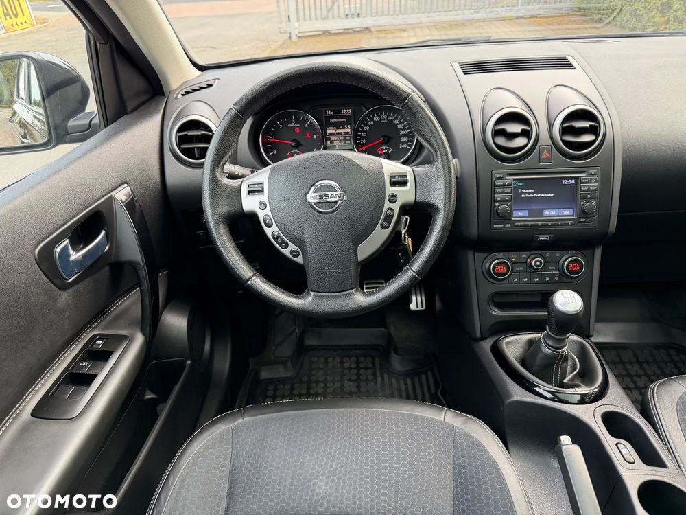 Nissan Qashqai - 31