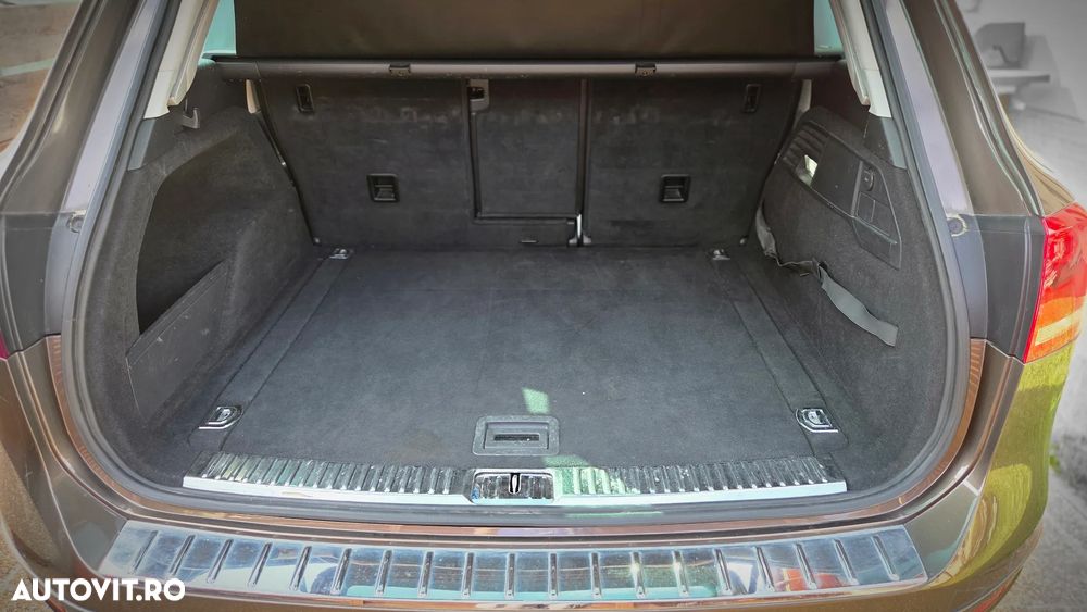 Volkswagen Touareg 3.0 V6 TDI Tipt. - 14