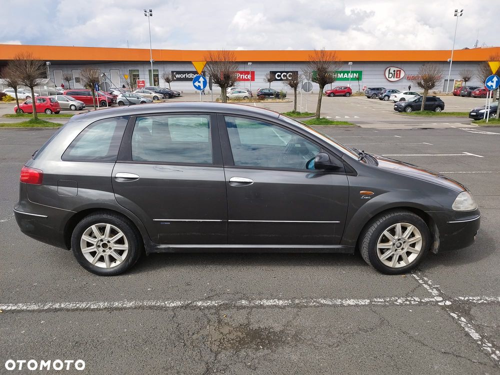 Fiat Croma 1.9 JTD Dynamic - 6