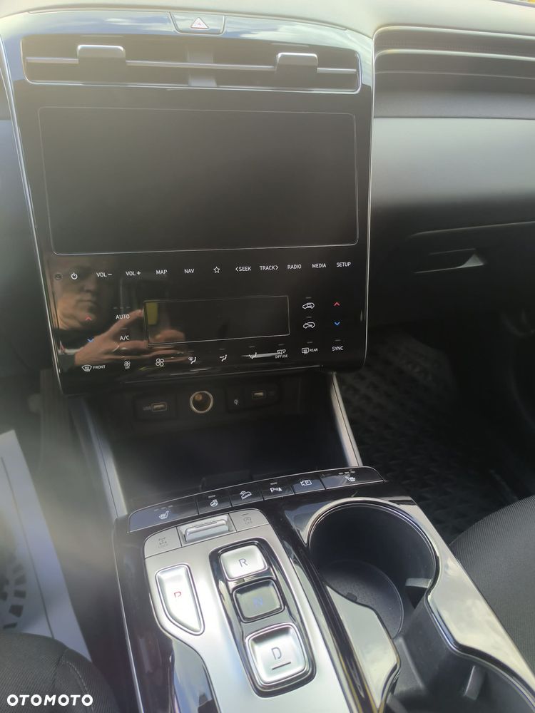 Hyundai Tucson 1.6 T-GDi 48V Executive 4WD DCT - 4